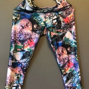 Onzie cropped (above ankle) tights